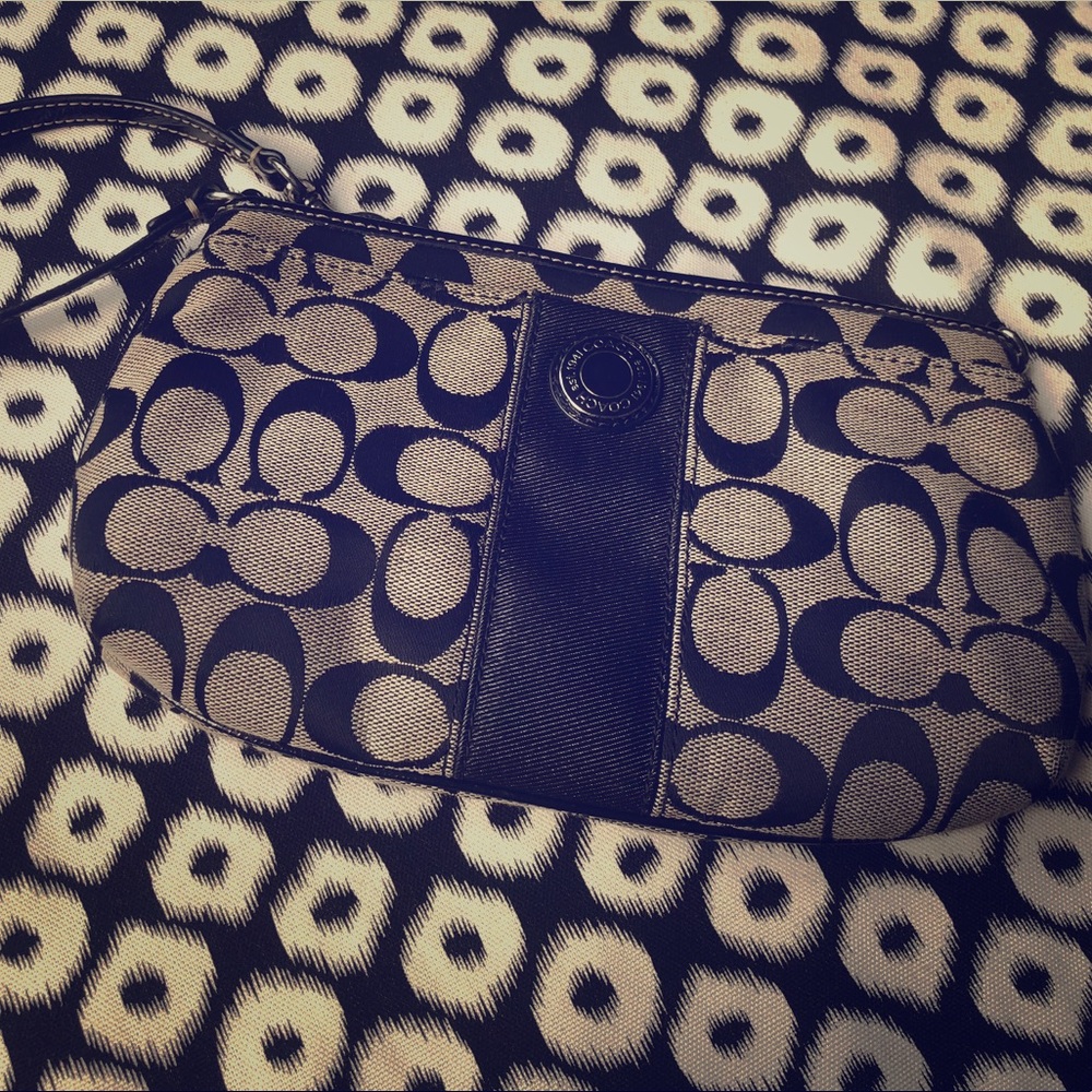 Large Coach Wallet/Wristlet/Clutch